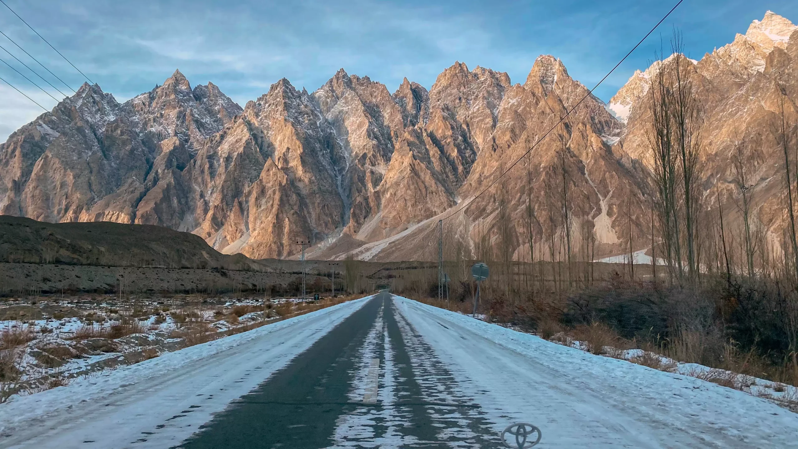 The Hunza Valley Road Trip: A Practical Itinerary from Islamabad to the Karakoram
